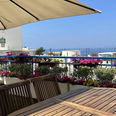 Holidaycasa Mike - Con Terrazzo Vista Mare สแปร์ลองกา ภายนอก รูปภาพ