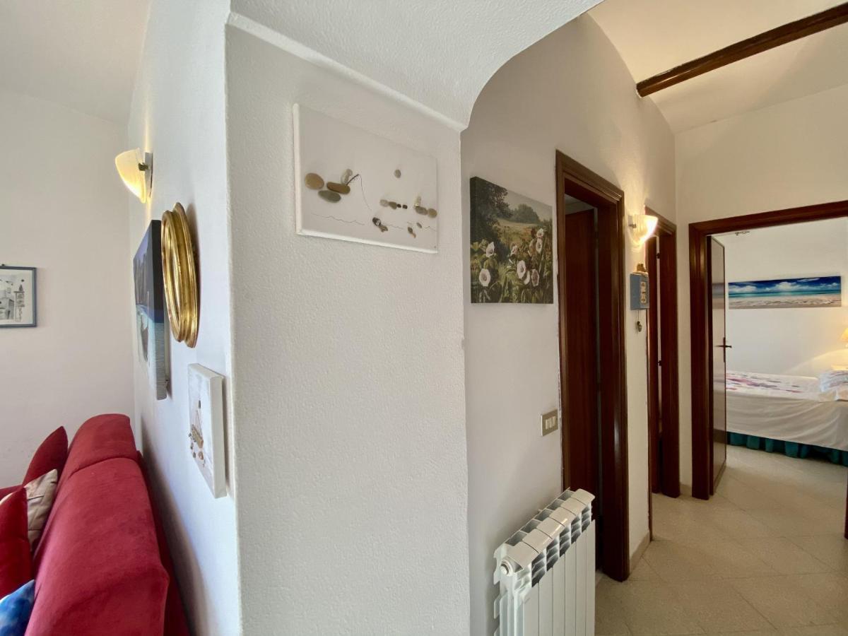 Holidaycasa Mike - Con Terrazzo Vista Mare สแปร์ลองกา ภายนอก รูปภาพ